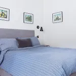 Modern Rooms At Charing Cross